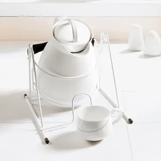 Socle verseur basculant pour bouilloire